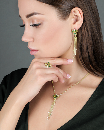 Серьги с изумрудами и бриллиантами, желтое золото, н.керамика 4