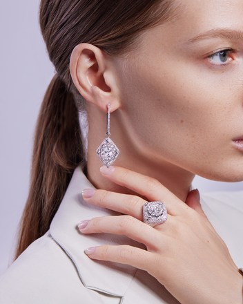 Серьги с бриллиантами, белое золото 4