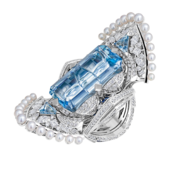 Кольцо с аквамарином, сапфирами, бриллиантами и жемчугом, белое золото