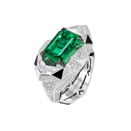 Кольцо с изумрудом и бриллиантами, белое золото
